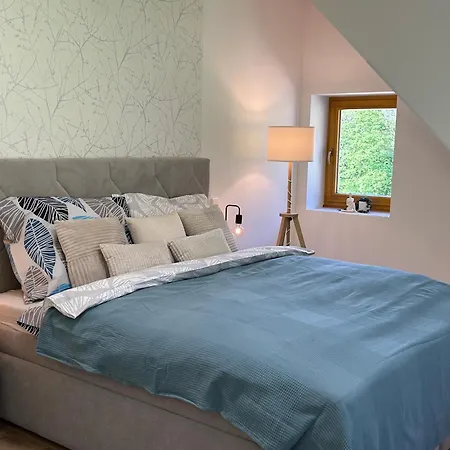 Appartamento House - Oparno 16 Velemin